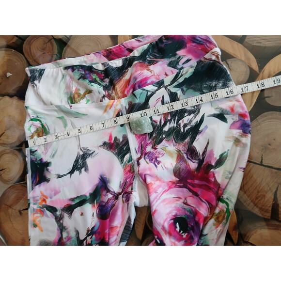 Betsey Johnson Performance Water Color Rose Floral Print Leggings Cropped 7/8 - Picture 7 of 9